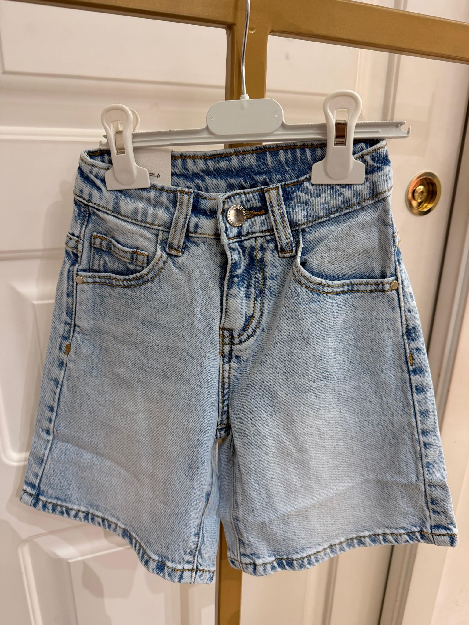Bermuda basic